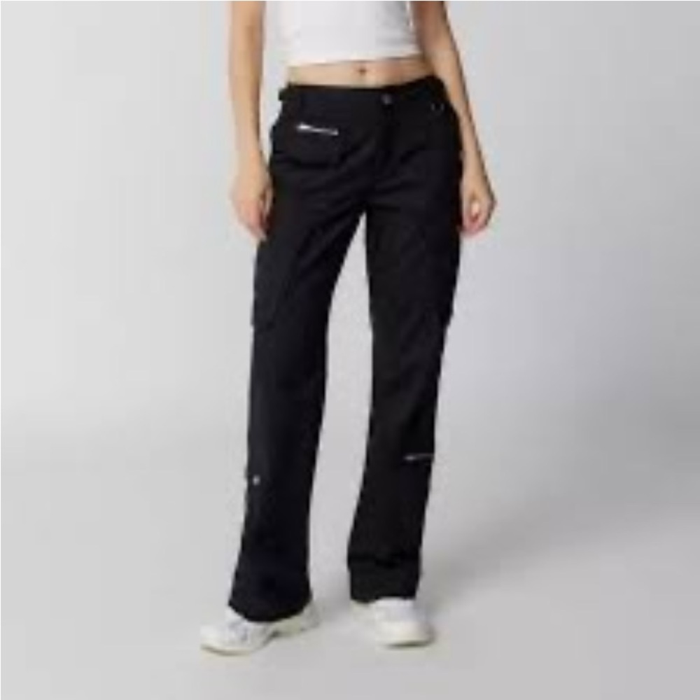 BDG Urban Outfitters Eliana Flat Front Flare Bootcut Cargo Pant Black Size 4